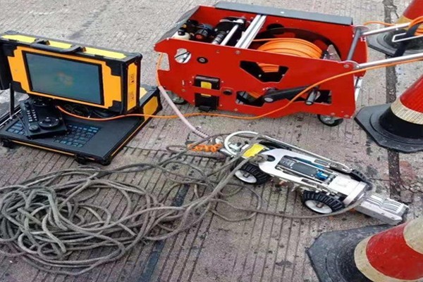 恩阳CCTV管道检测机器人