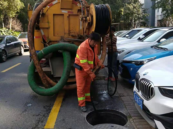 恩阳排污管道清淤